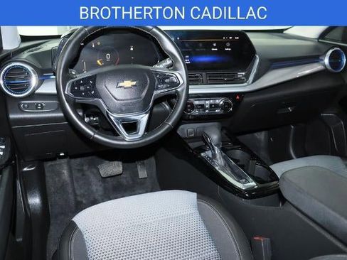 Certified 2024 Chevrolet Trax LT w/ Driver Confidence Package FWD image 26