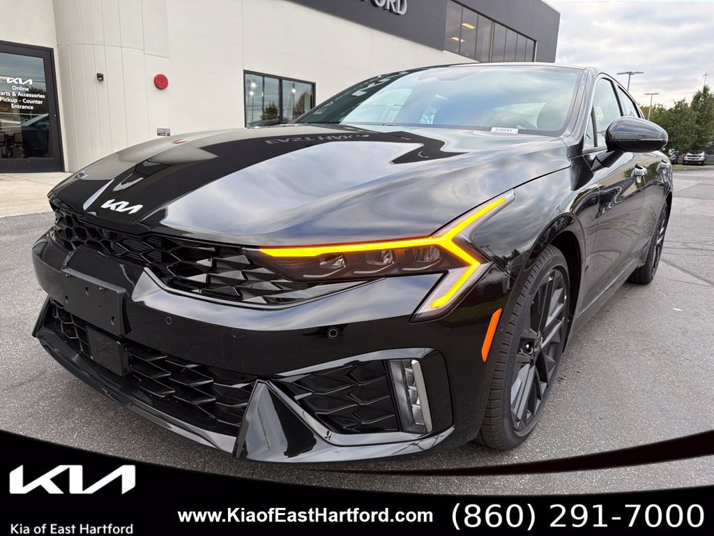 New 2027 Kia K5 GT FWD image 3