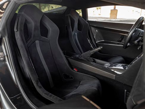 Used 2013 Lamborghini Gallardo LP 570-4 Superleggera AWD/4WD image 27