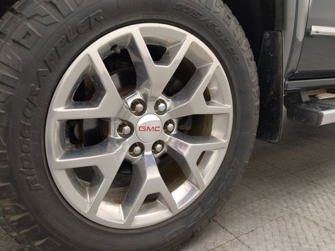 Used 2017 GMC Sierra 1500 SLT w/ SLT Premium Package AWD/4WD image 31