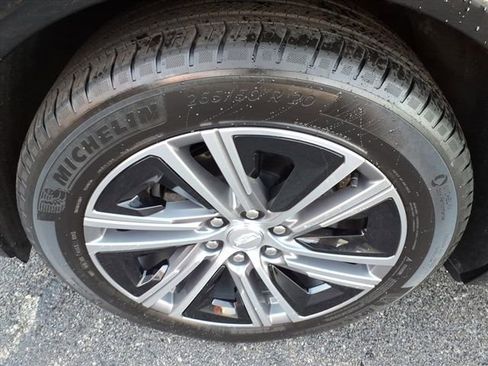 Certified 2024 Cadillac Lyriq Luxury image 12