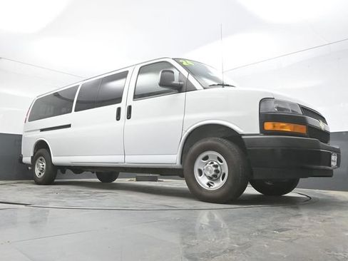 Used 2024 Chevrolet Express 3500 LS RWD image 35