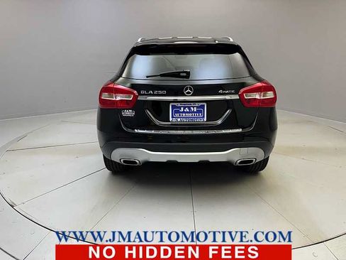 Used 2018 Mercedes-Benz GLA 250 4MATIC image 4