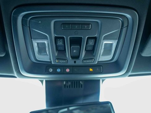 Used 2026 GMC Sierra 2500 AT4 image 41