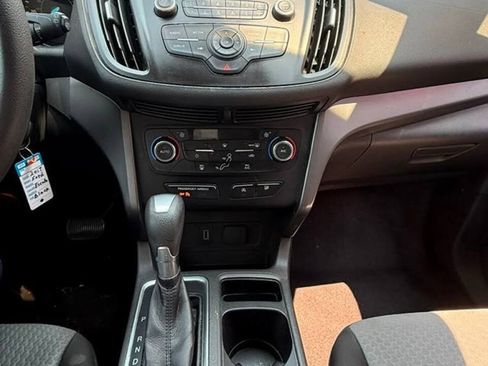 Used 2017 Ford Escape SE AWD/4WD image 14