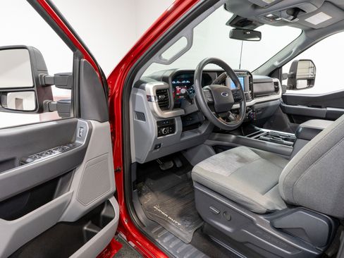 Used 2023 Ford F250 XLT w/ 360-Degree Camera Package image 16