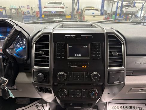 Used 2017 Ford F350 XLT w/ XLT Value Package AWD/4WD image 16