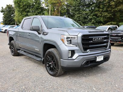 Used 2021 GMC Sierra 1500 Elevation w/ LPO, Elevation Black Package