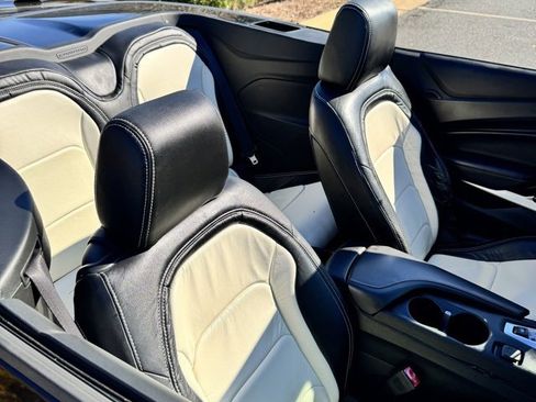 Used 2018 Chevrolet Camaro SS image 16