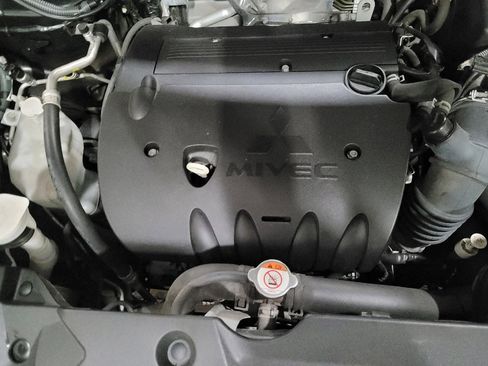 Used 2021 Mitsubishi Outlander Sport ES FWD image 30
