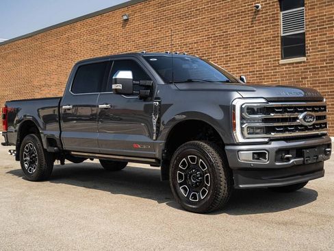 Certified 2024 Ford F350 Platinum AWD/4WD image 10
