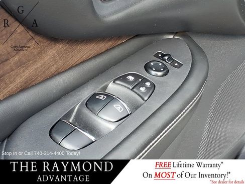 Used 2019 Nissan Murano Platinum AWD/4WD image 18