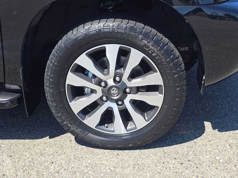 Certified 2020 Toyota Sequoia Limited w/ Safety & Convenience Package AWD/4WD image 9