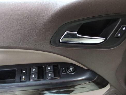 Used 2020 GMC Canyon SLT w/ Driver Alert Package image 16