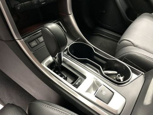 Used 2021 Subaru Ascent Limited w/ Technology Package image 26