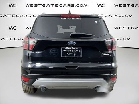 Used 2017 Ford Escape Titanium image 4