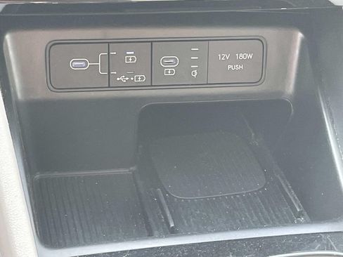 Used 2025 Hyundai Tucson SEL FWD image 19