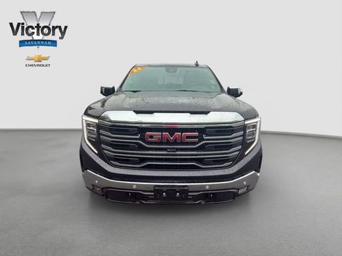 Used 2024 GMC Sierra 1500 SLT w/ SLT Premium Plus Package AWD/4WD image 2