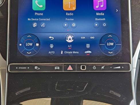 Certified 2025 Mercedes-Benz GLC 300 image 19