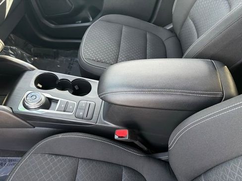 Used 2025 Ford Escape Active image 12