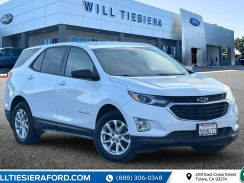 Used 2019 Chevrolet Equinox LS w/ LS Convenience Package image 1