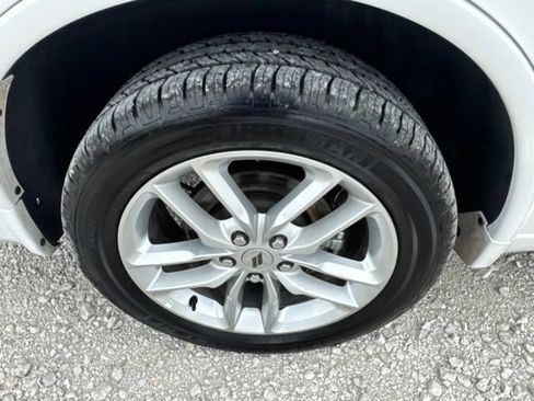 Used 2024 Dodge Durango GT AWD/4WD image 28