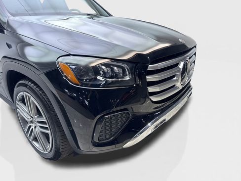 Used 2025 Mercedes-Benz GLS 450 4MATIC image 17