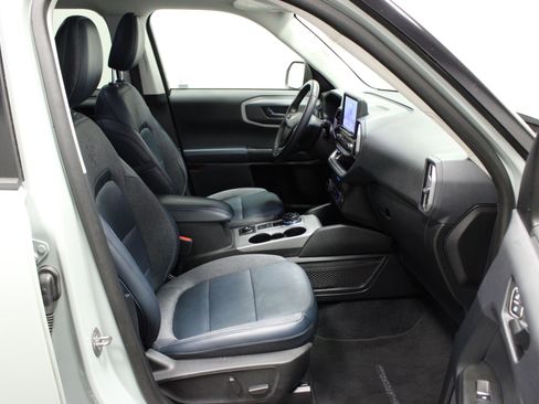 Used 2022 Ford Bronco Sport Outer Banks w/ Tech Package image 15