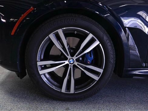 Certified 2024 BMW X7 xDrive40i w/ Executive Package AWD/4WD image 5