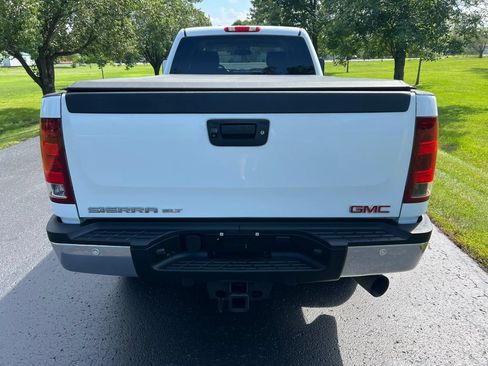 Used 2013 GMC Sierra 3500 SLT w/ SLT Convenience Package AWD/4WD image 6