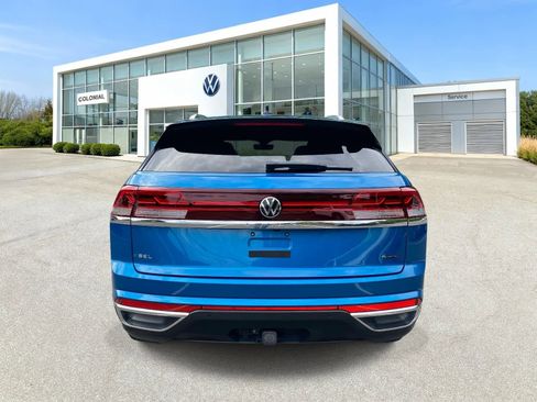 Used 2024 Volkswagen Atlas Cross Sport SEL AWD/4WD image 4
