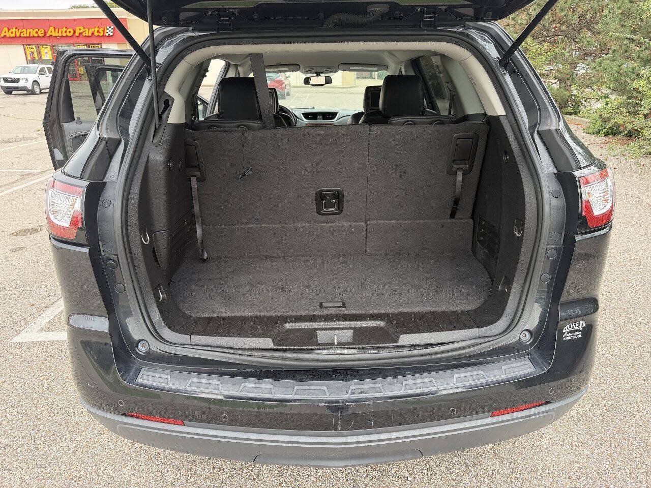 Used 2014 Chevrolet Traverse LT FWD image 7