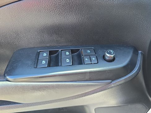 Used 2016 Toyota Highlander Limited Platinum AWD/4WD image 28