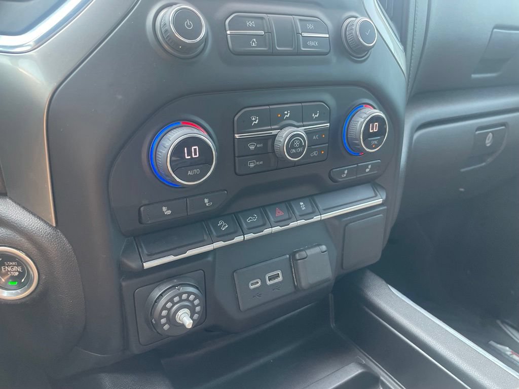 Used 2022 Chevrolet Silverado 1500 RST AWD/4WD image 17