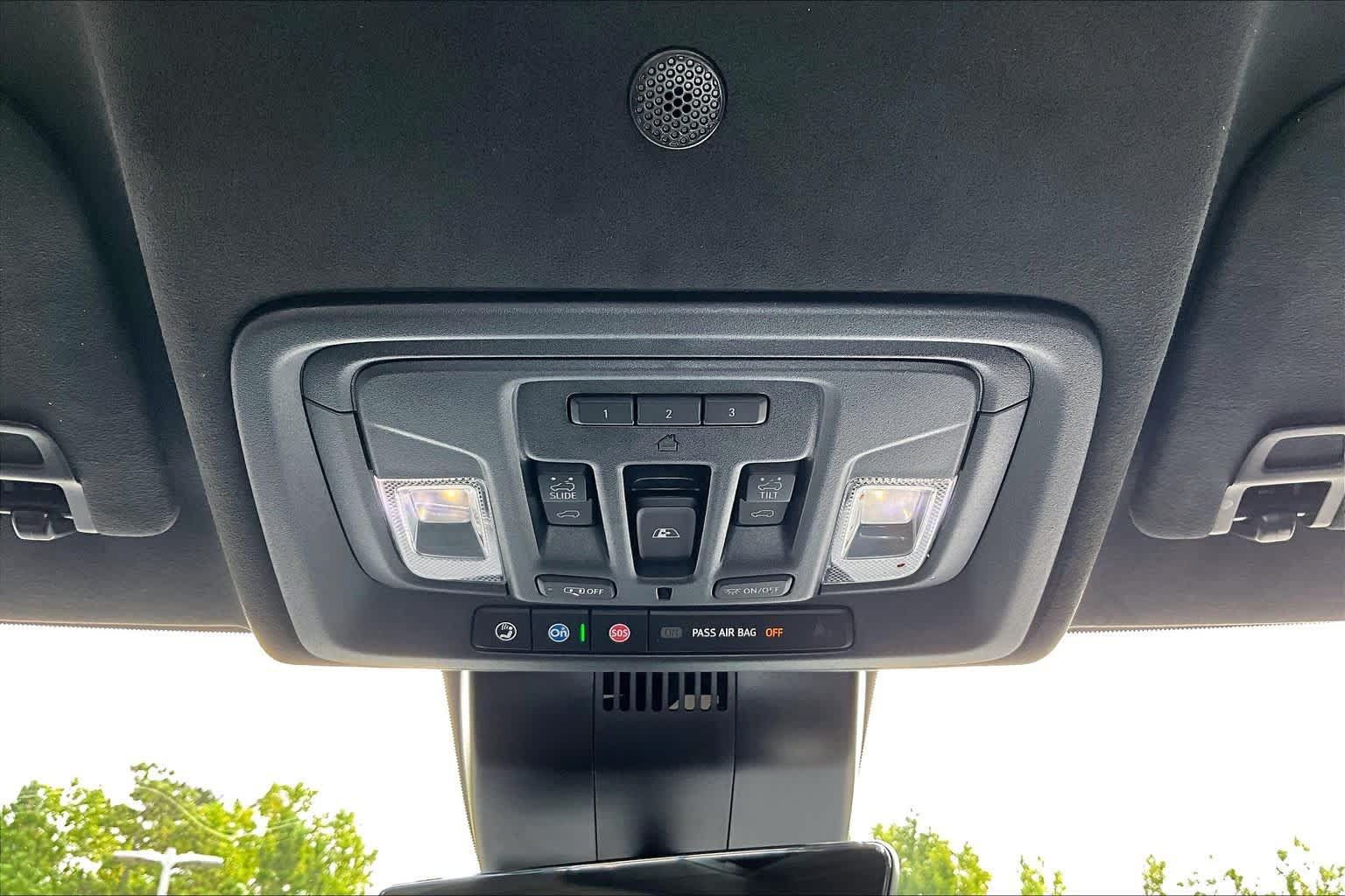 Used 2025 GMC Sierra 1500 AT4X AWD/4WD image 36