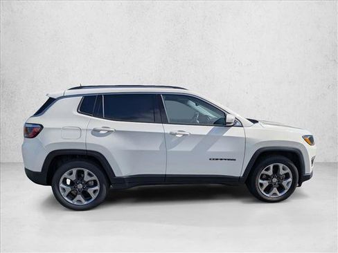Used 2019 Jeep Compass Limited FWD image 4