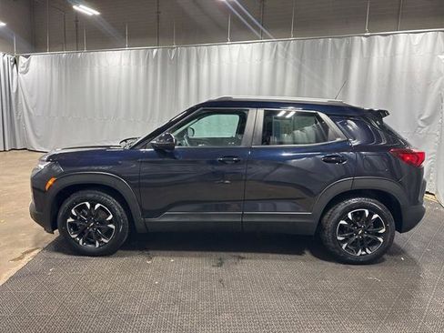 Certified 2021 Chevrolet TrailBlazer LT w/ Premium Seating Package image 14