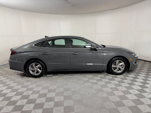 Used 2022 Hyundai Sonata SE image 8