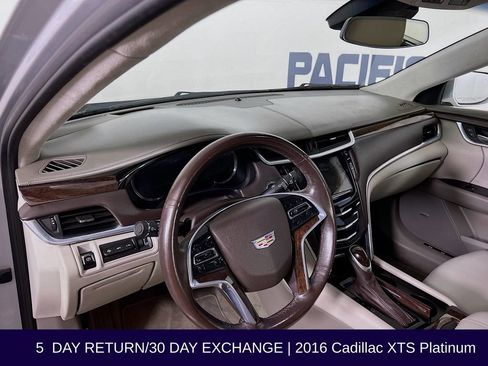 Used 2016 Cadillac XTS Platinum image 11