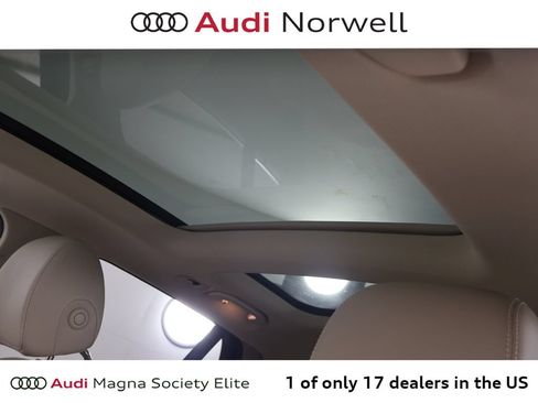 Used 2022 Mercedes-Benz GLC 300 4MATIC image 7
