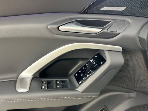 New 2025 Audi Q5 Premium Plus image 10