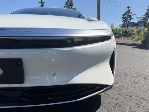 Used 2025 Lucid Air Touring AWD/4WD image 8