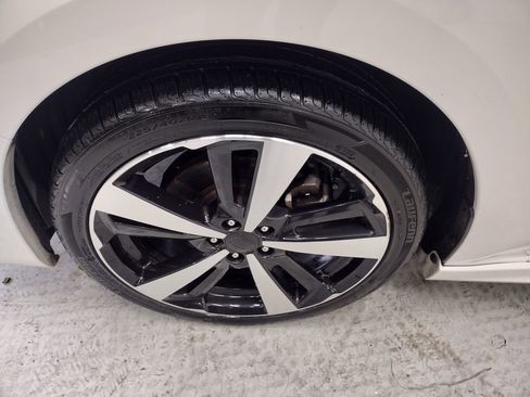 Used 2019 Subaru Impreza 2.0i Sport AWD/4WD image 5