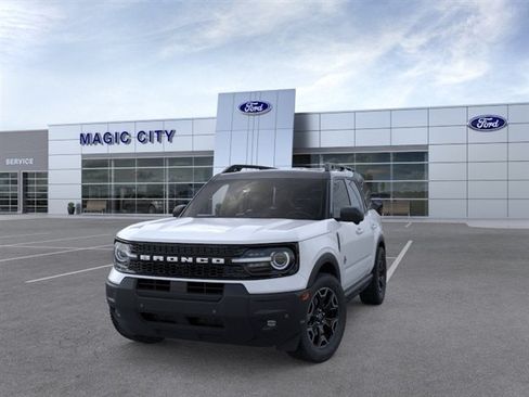 New 2026 Ford Bronco Sport Outer Banks w/ Outer Banks Tech Package+ AWD/4WD image 2