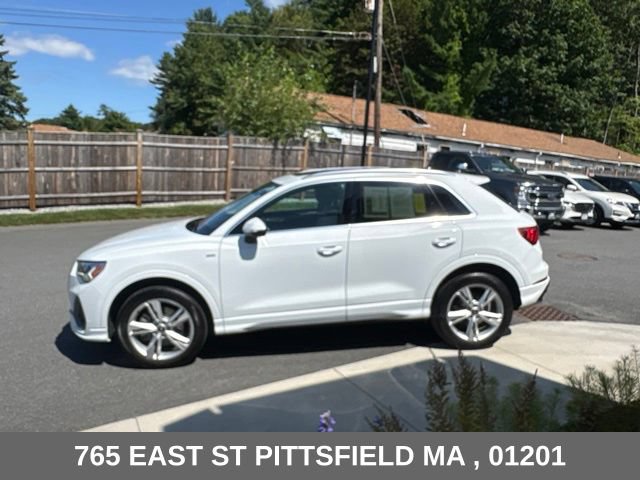 Used 2022 Audi Q3 2.0T Premium Plus AWD/4WD image 12