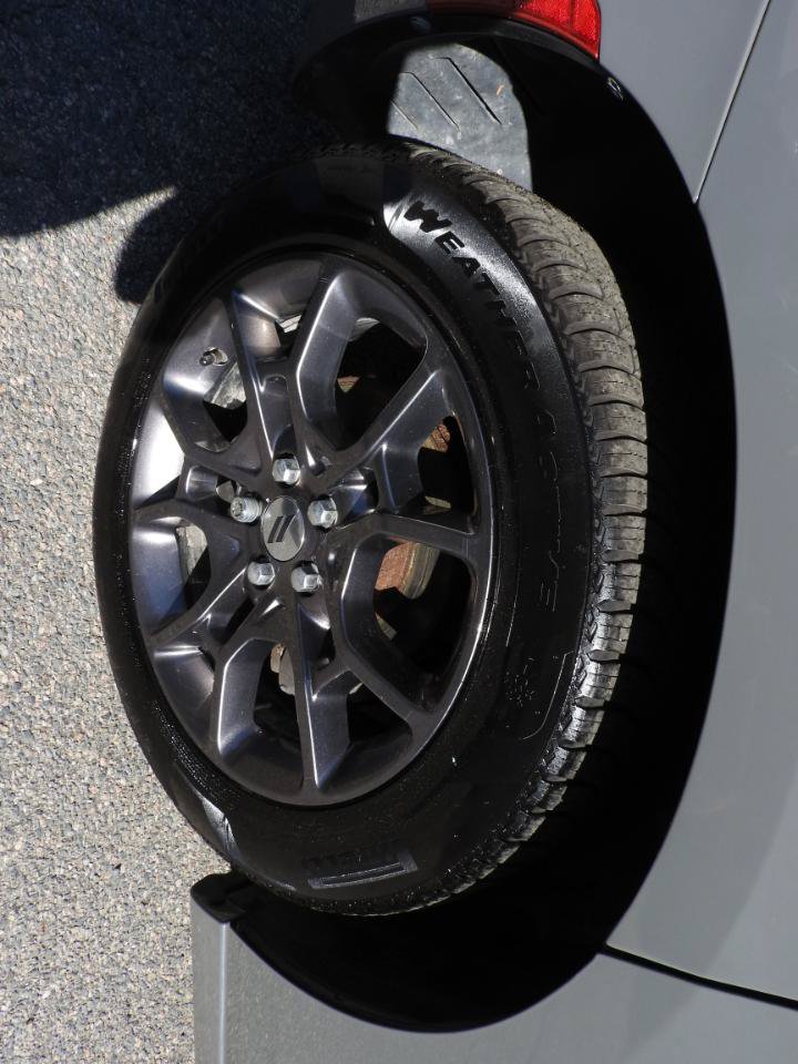 Used 2018 Dodge Charger GT AWD/4WD image 22