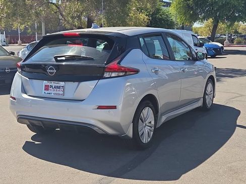 Certified 2025 Nissan Leaf S FWD image 6