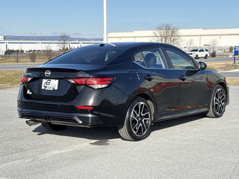 Used 2025 Nissan Sentra SR image 24