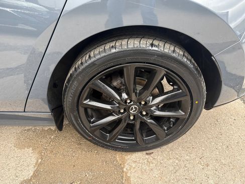 Used 2019 MAZDA MAZDA3 AWD Hatchback w/ Premium Pkg image 19