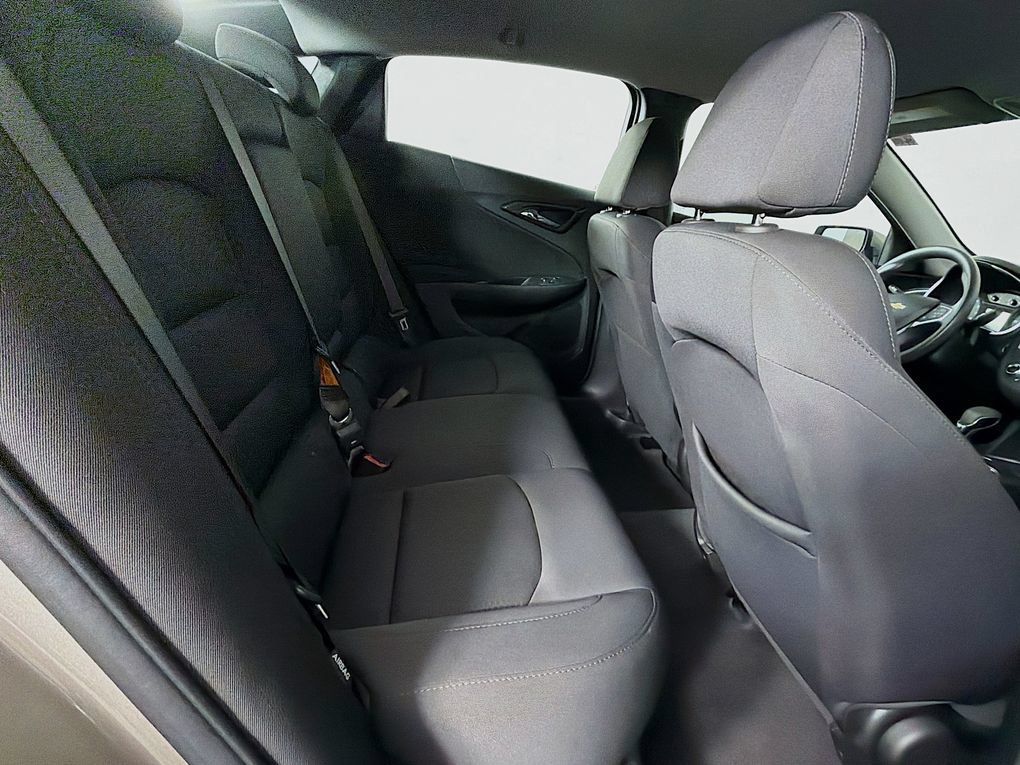 Used 2024 Chevrolet Malibu LT FWD image 27